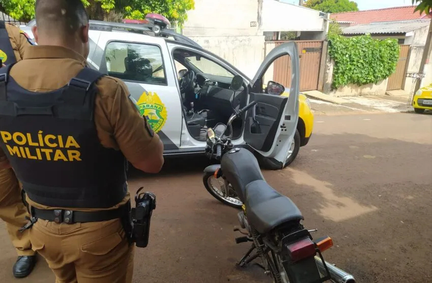 Polícia Militar apreendeu uma motocicleta