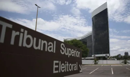 A multa é aplicada para quem não justificou a ausência às eleições