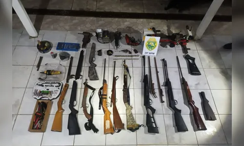 Polícia Militar prende mulher em 'fábrica de armas' no Paraná