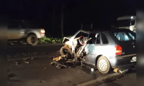 Idoso morre em acidente envolvendo carro, caminhão e caminhonete no PR