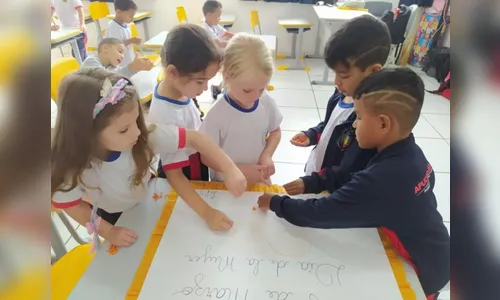 Apucarana investe no ensino de inglês e espanhol para crianças