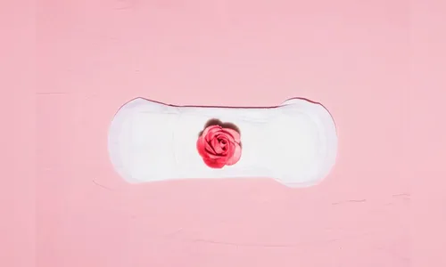 Vereadoras de Marilândia do Sul promovem campanha “Dignidade feminina”