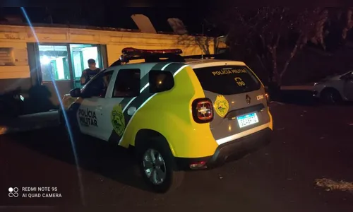 Homem invade escola com faca e vigilante impede roubo, em Apucarana