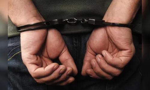 Homem com mandado de prisão por ameaça é detido em Apucarana