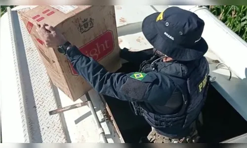 Após perseguição de 25 km, PRF apreende caminhão com contrabando