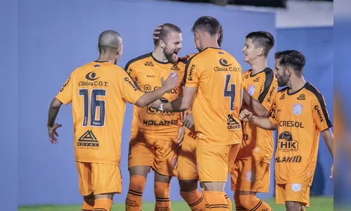 Líder da Segundona, Laranja Mecânica Arapongas visita o Grêmio Maringá