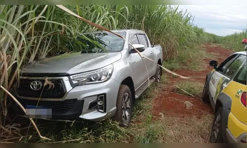 Policia Militar recupera Hilux em canavial em Bom Sucesso