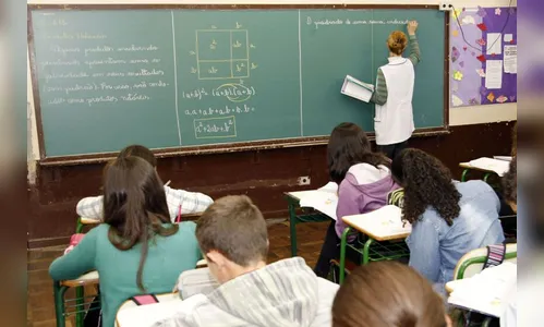 Concurso para professores do Estado tem mais de 76 mil inscritos