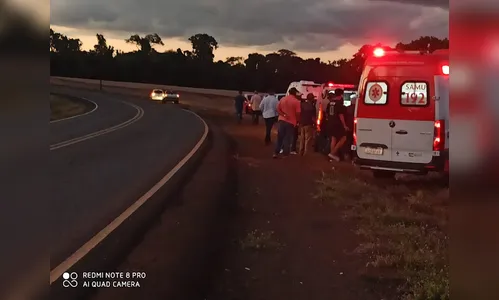 Farmacêutico fica ferido após capotamento na PR-082, no Vale do Ivaí