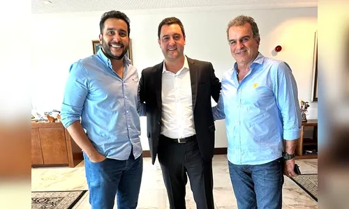 Prefeito de Faxinal participa de reunião com Ratinho Junior