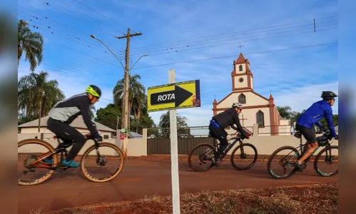 Desafio e contemplação motivam ciclistas na Rota das Catedrais