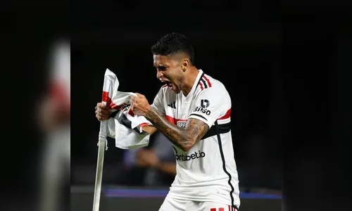 São Paulo derrota o Vasco em jogo com recorde de público no Morumbi
