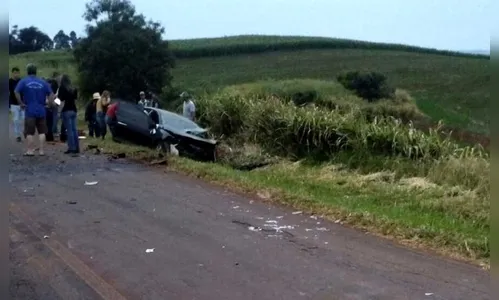 Grave acidente na PR-487 deixa mortos e feridos, em Nova Tebas