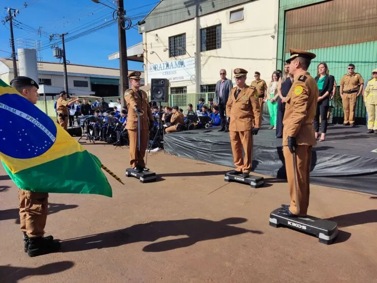 A troca de comando aconteceu na sexta (26)