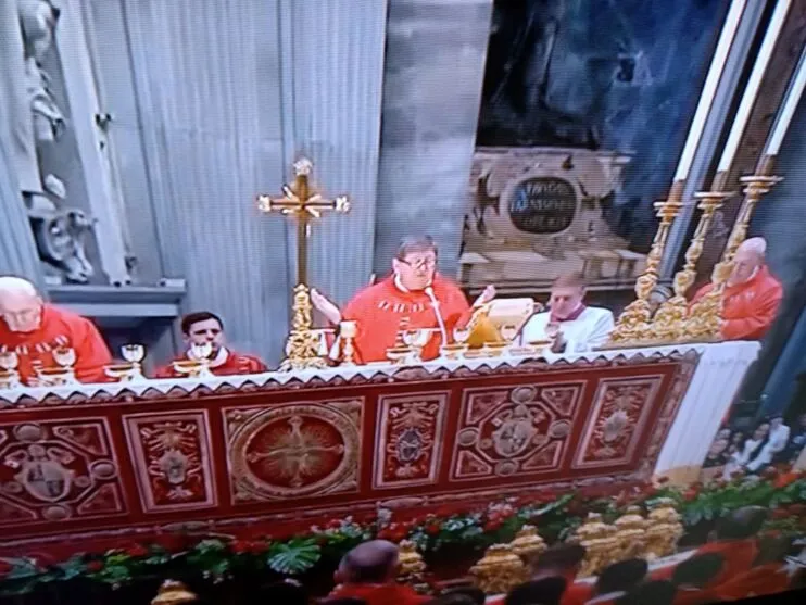 Cardeal Dom João Braz de Aviz durante a Missa de Pentecoste