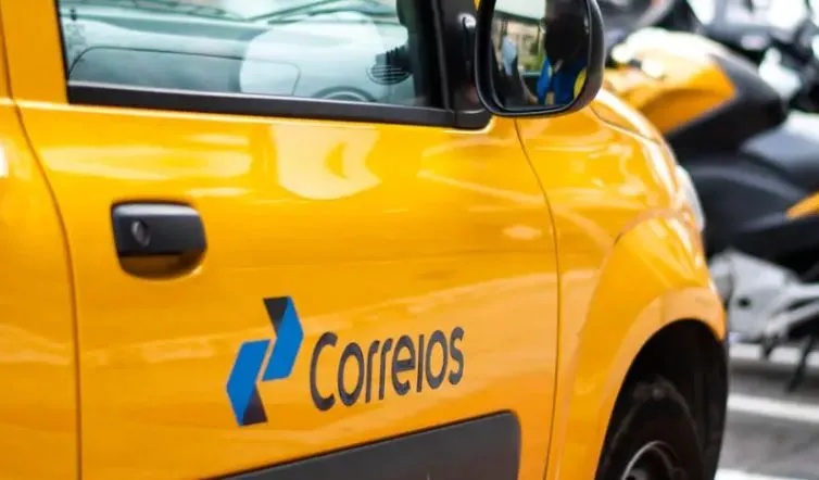 Encomendas levadas seriam entregues pelos Correios nos próximos dias