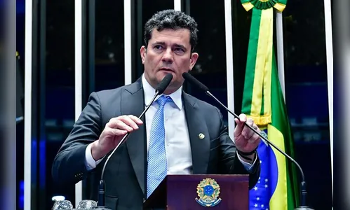 Desembargador do TRE-PR unifica ações contra o senador Sergio Moro