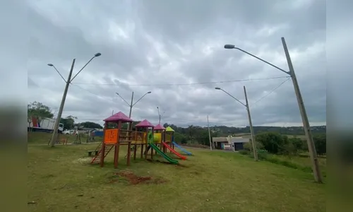 Prefeitura instala iluminação de LED em mais de 40 parques infantis