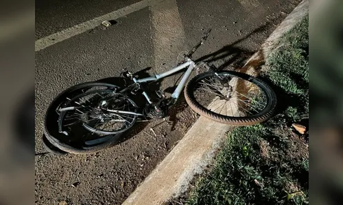 Ciclista morre atropelado por caminhão na BR-277