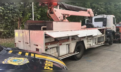 PRF flagra drogas em veículos de empresas paranaenses do ramo elétrico