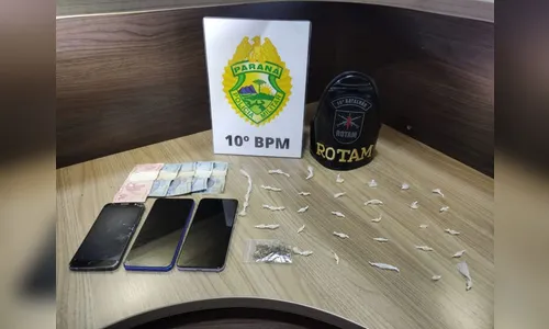 Homem tenta fugir da Rotam e é preso dentro de banheiro em Apucarana