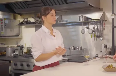 Elisa Fernandes, vencedora da primeira edição do Masterchef Brasil