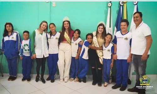Alunos da APAE de Mauá da Serra recebem kits de uniformes; assista