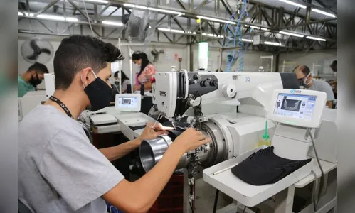 PR lidera geração de empregos para jovens via Agência do Trabalhador