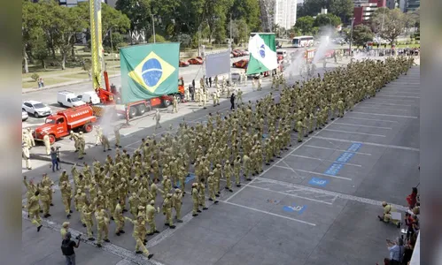 Paraná ganha 419 novos bombeiros
