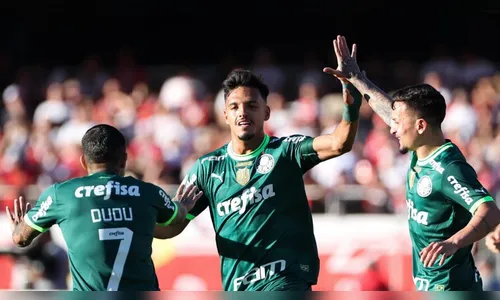 Palmeiras aproveita vacilos de Arboleda e ganha do São Paulo