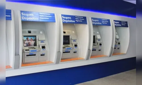 Briga de casal dentro de agência bancária de Apucarana mobiliza PM