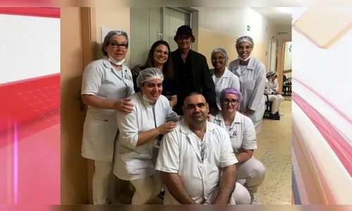 Homem atacado por boi volta ao 