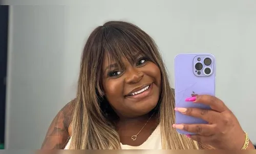 Jojo Todynho exibe cinturinha em vestido branco: 