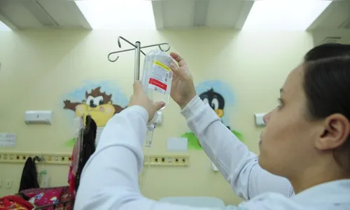 STF retoma julgamento sobre piso salarial da enfermagem