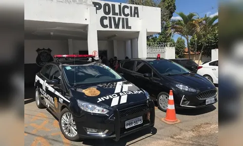 Homem é preso por furtar e extorquir pessoa que o abrigou em casa