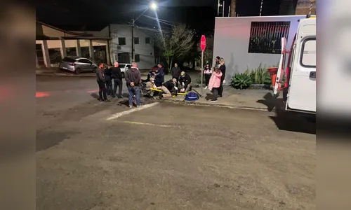 Motociclista fica ferida após acidente em bairro de Apucarana