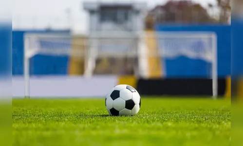 Adulto agride adolescente durante partida de futebol em Apucarana