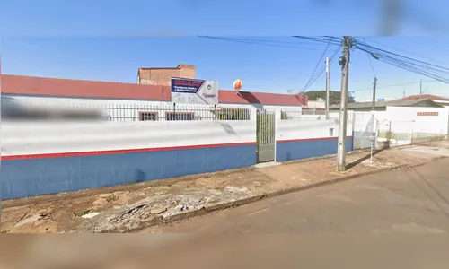 Servidora pública fica presa em banheiro e liga para os bombeiros