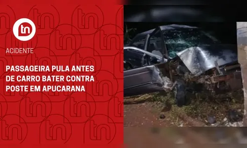 Passageira pula antes de carro bater contra poste em Apucarana