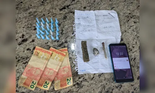 Jovem que escondia drogas na casa da avó é preso em Apucarana