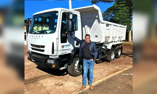 Faxinal recebe caminhão caçamba e reforça frota municipal