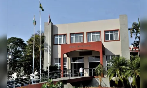 Professores de Jandaia cobram pagamento de reajuste do piso nacional