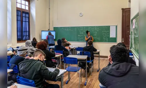 Concurso para professores será neste domingo com provas na região