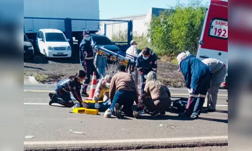 Motociclista sofre fratura na perna após acidente em Apucarana