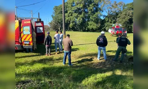Idoso fica gravemente ferido após ser atropelado pelo próprio carro