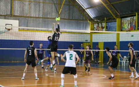 Voleibol é uma das modalidades na disputa