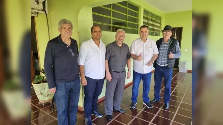 Beto Preto com lideranças religiosas e comunitárias
