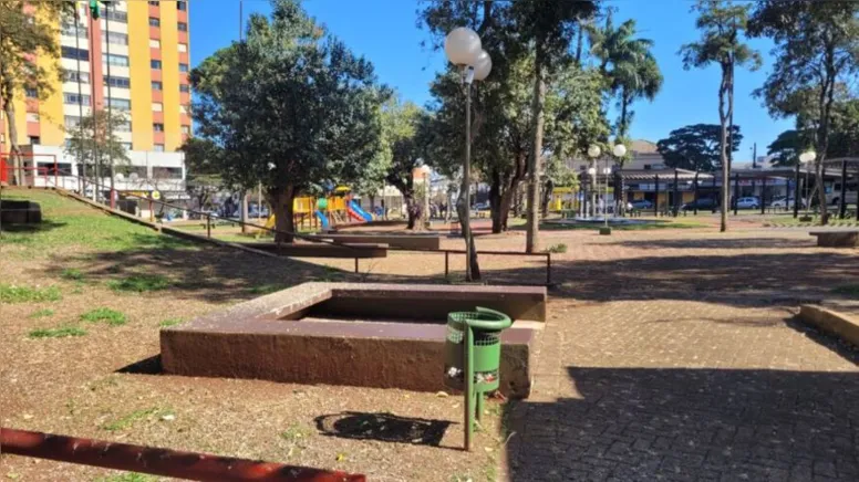Imagem ilustrativa da notícia Praça Interventor Manoel Ribas vem sendo criticada