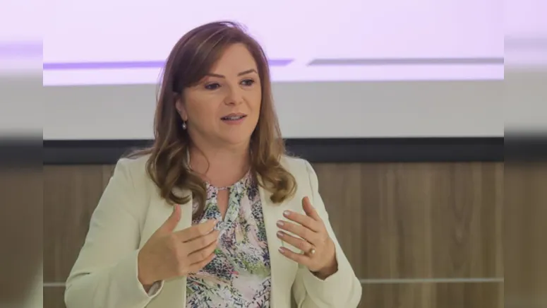 Secretária de Estado da Mulher, Igualdade Racial e Pessoa Idosa, Leandre Del Ponte