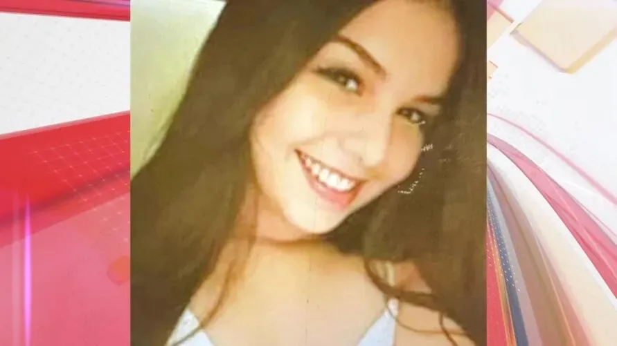 Débora Almeida Monteiro, de 22 anos